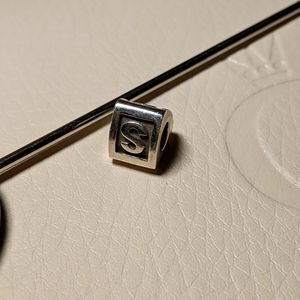 Pandora Authentic Letter S (retired) 925 ALE